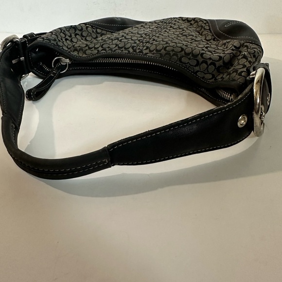 👜 Coach Black Logo Shoulder Purse 🖤 - Picture 5 of 12